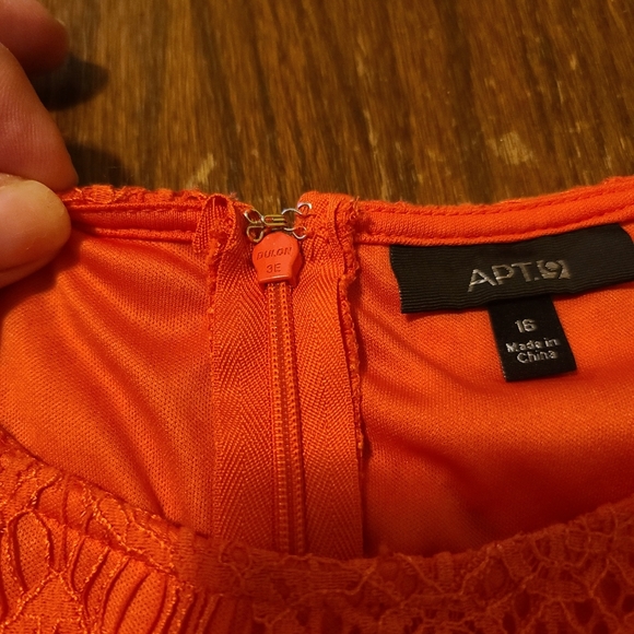 Dress  - Picture 4 of 9